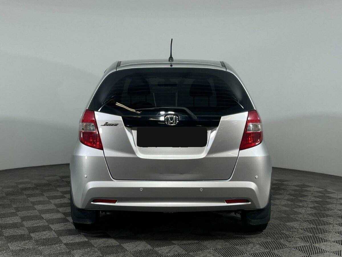 Honda Jazz с пробегом — 2011 год. Фото: #5