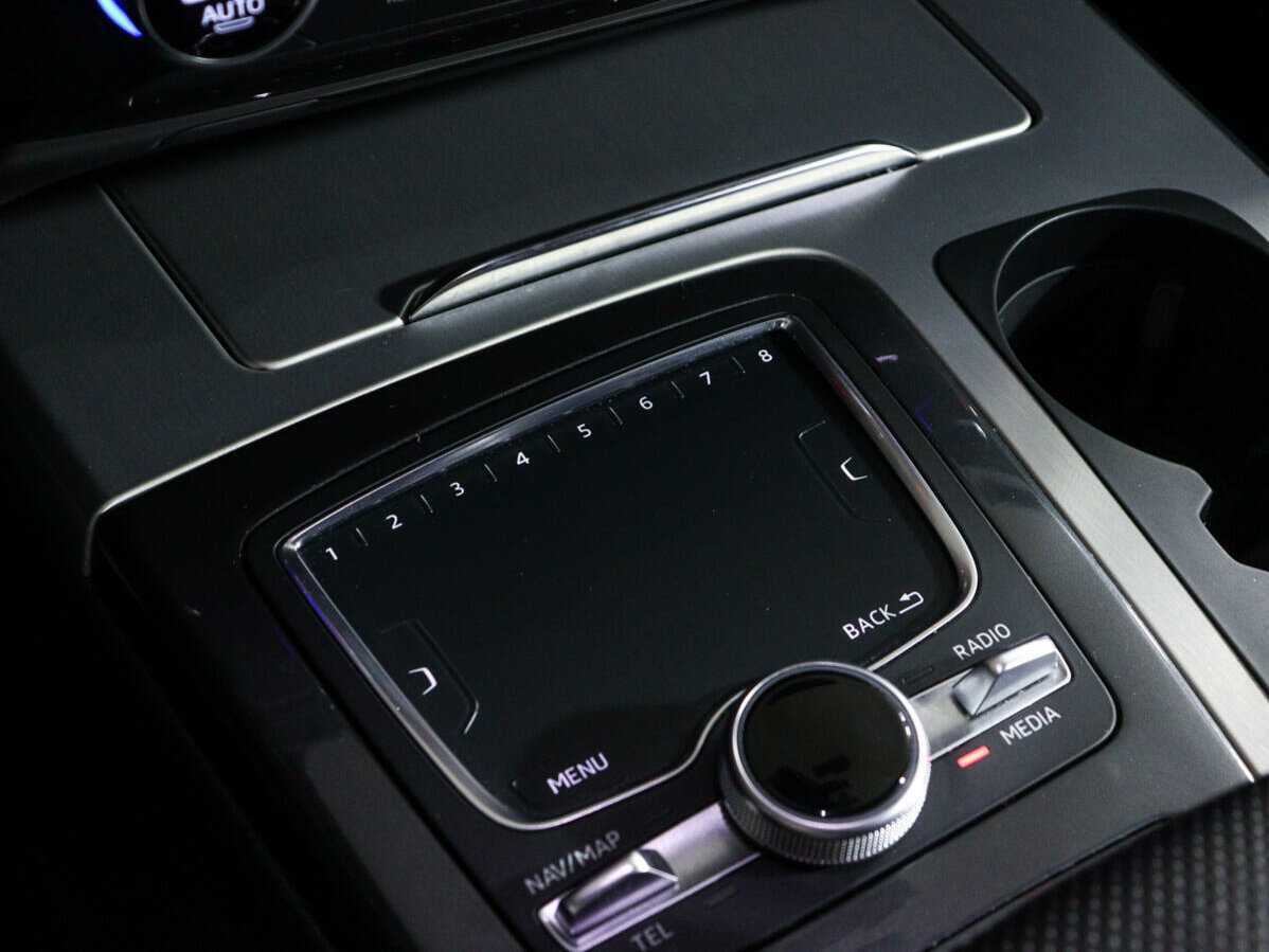 Audi Q7 с пробегом — 2015 год. Фото: #15