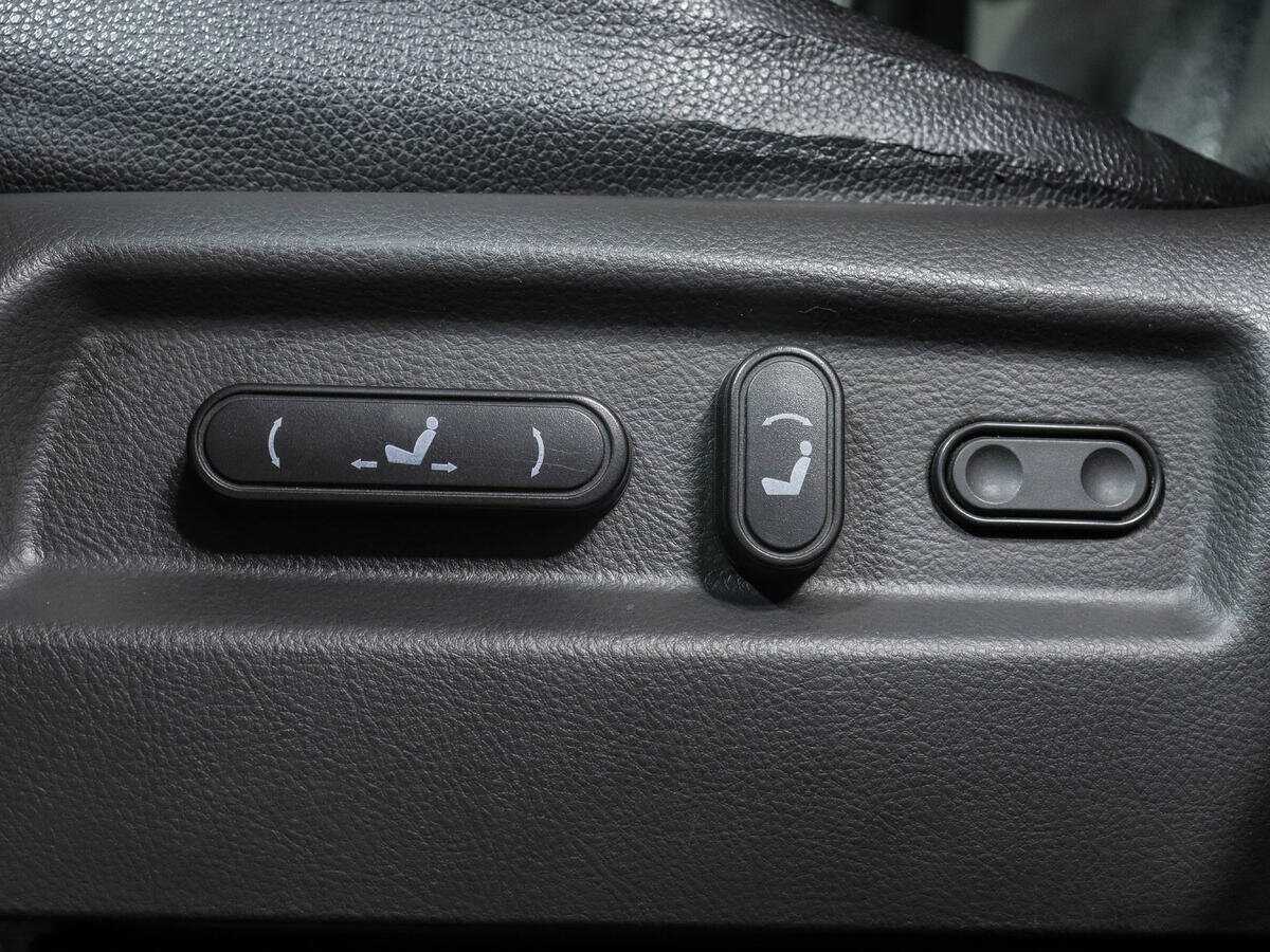 Hyundai Santa Fe с пробегом — 2011 год. Фото: #11