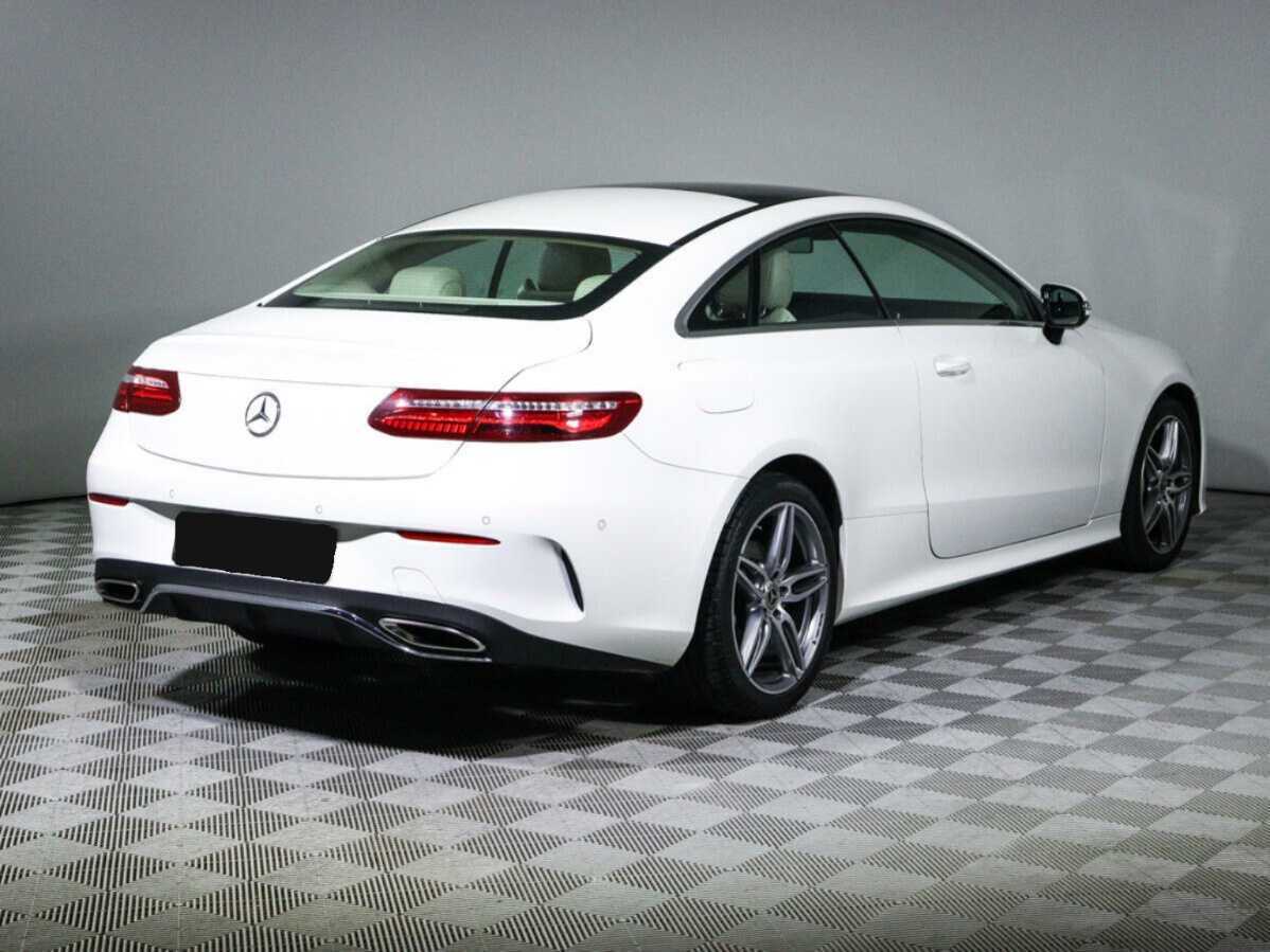 Mercedes-Benz E-Класс с пробегом — 2018 год. Фото: #4