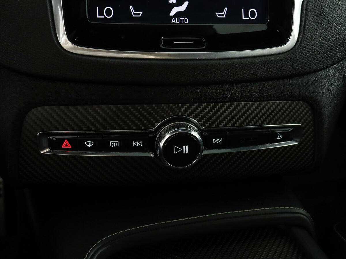 Volvo XC90 с пробегом — 2017 год. Фото: #21