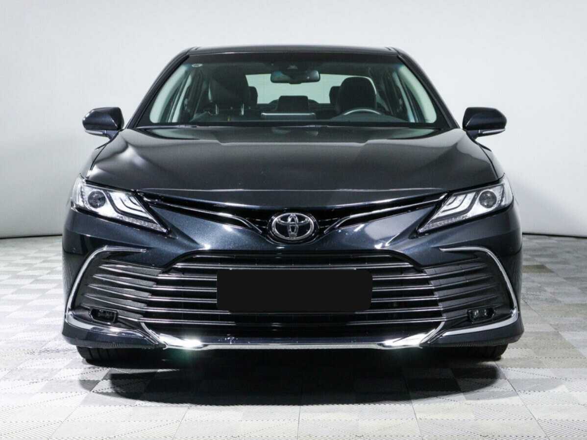 Toyota Camry с пробегом — 2023 год. Фото: #1