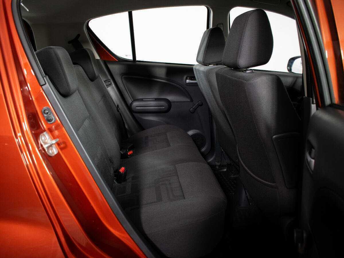 Suzuki Splash с пробегом — 2012 год. Фото: #10