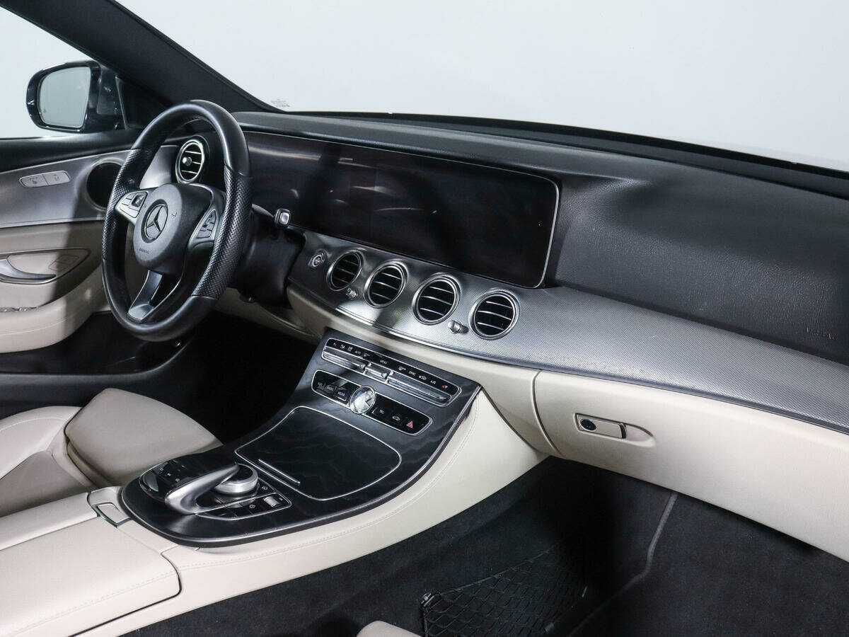 Mercedes-Benz E-Класс с пробегом — 2018 год. Фото: #6