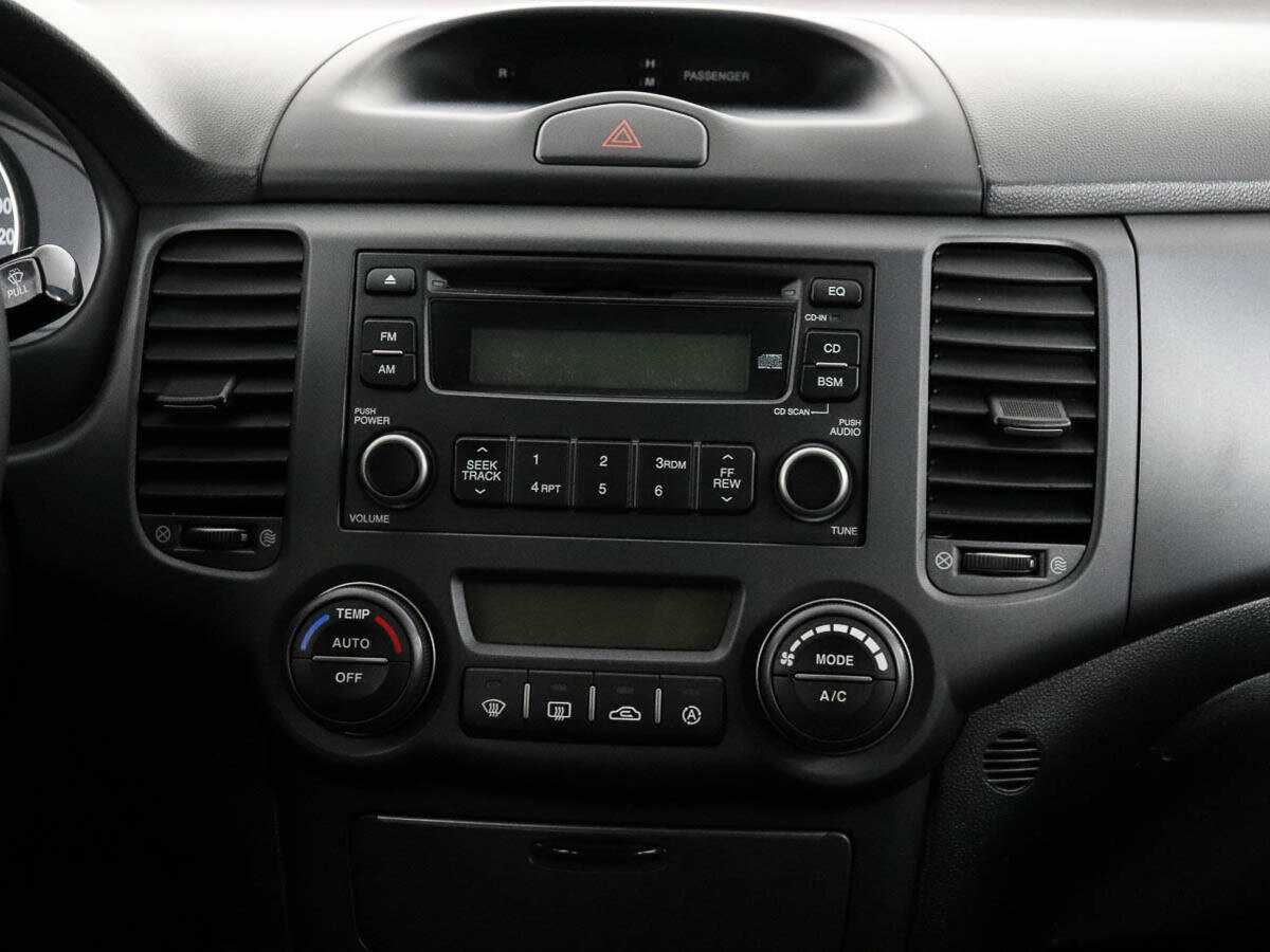 Kia Magentis с пробегом — 2007 год. Фото: #11