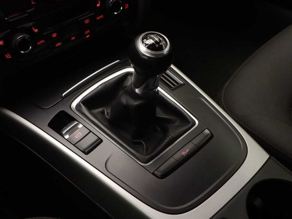 Audi A4 с пробегом — 2010 год. Фото: #11