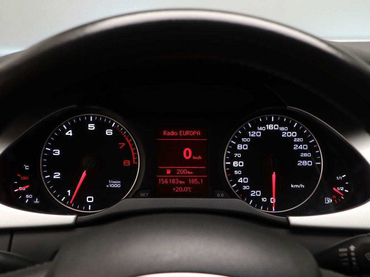 Audi A4 с пробегом — 2010 год. Фото: #13