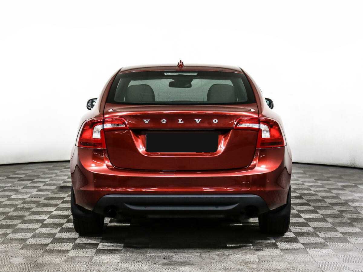 Volvo S60 с пробегом — 2011 год. Фото: #4