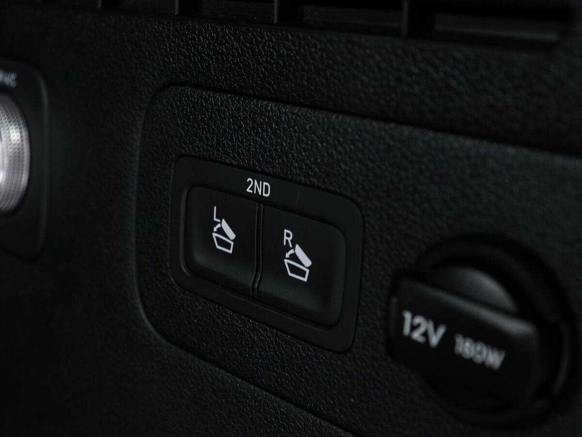 Hyundai Santa Fe с пробегом — 2021 год. Фото: #17