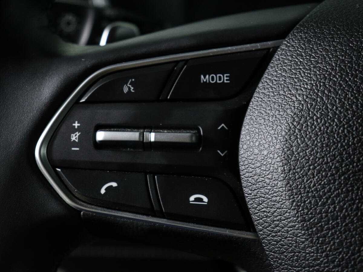 Hyundai Santa Fe с пробегом — 2021 год. Фото: #21