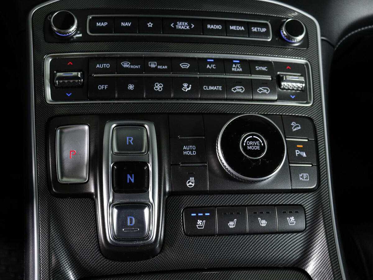 Hyundai Santa Fe с пробегом — 2021 год. Фото: #23