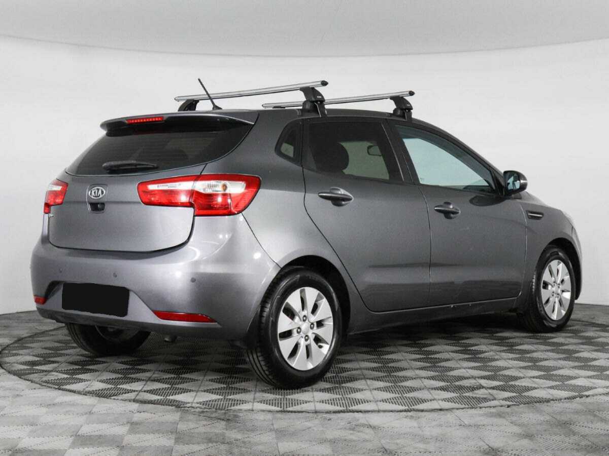 Kia Rio с пробегом — 2012 год. Фото: #4