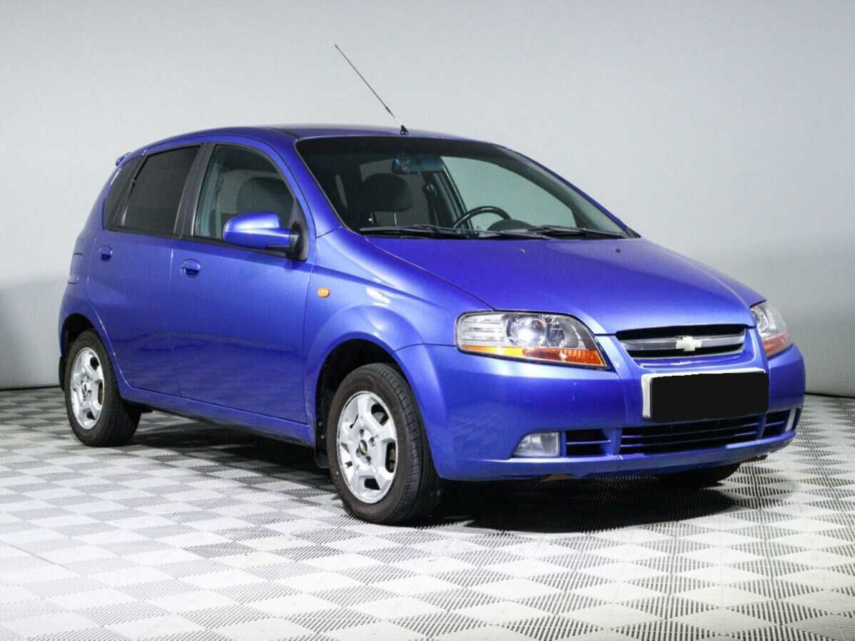 Chevrolet Aveo с пробегом — 2005 год. Фото: #2