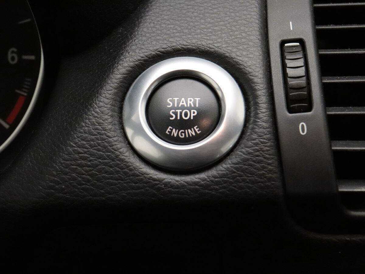 BMW 1 серии с пробегом — 2011 год. Фото: #9