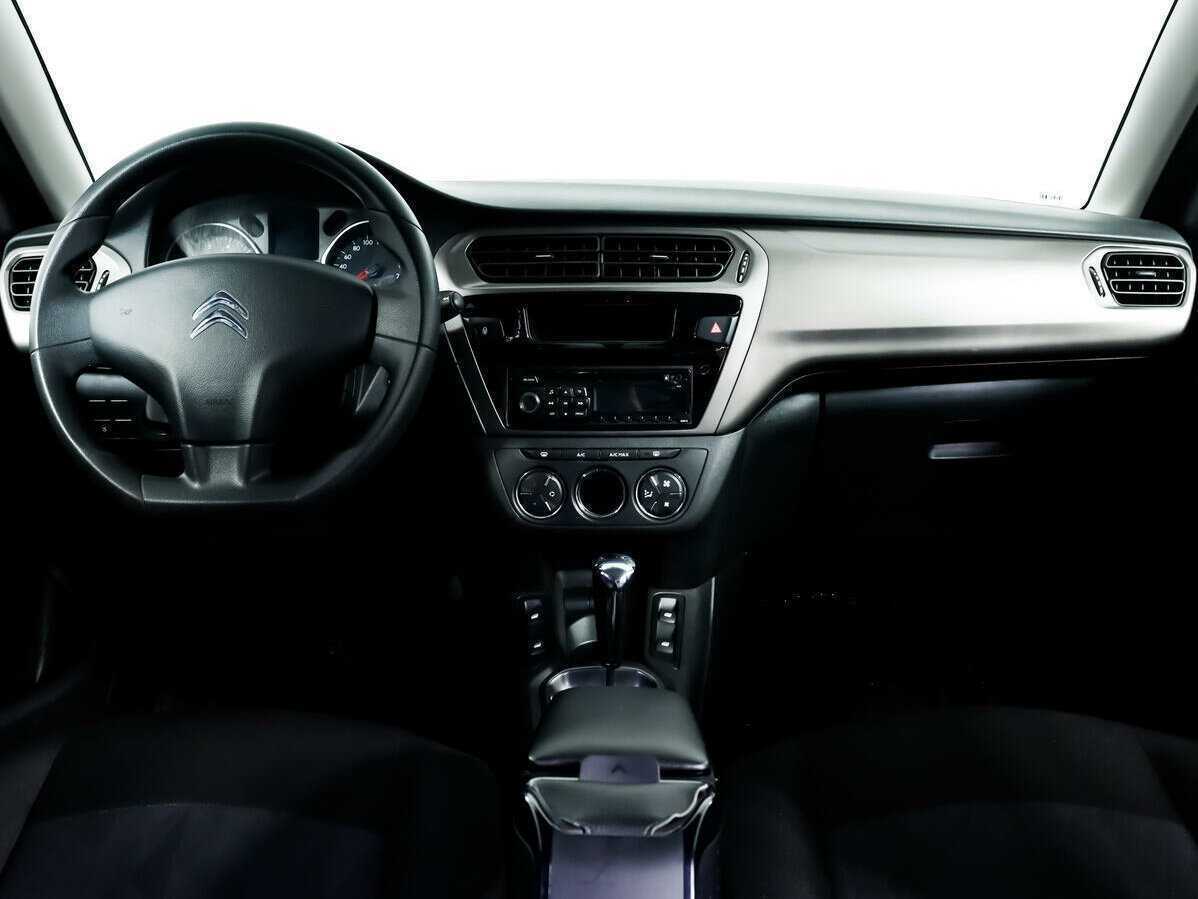 Citroen C-Elysee с пробегом — 2013 год. Фото: #10