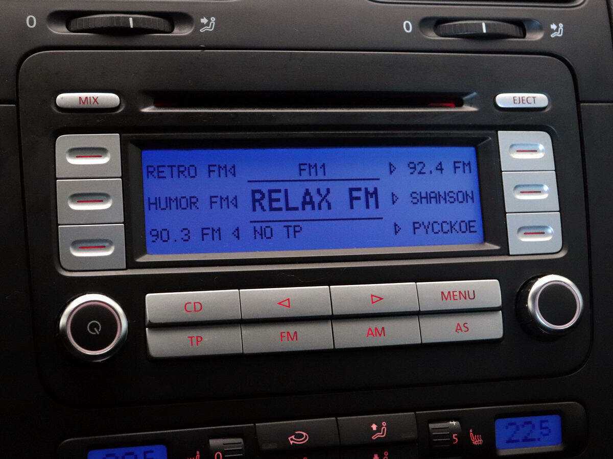 Volkswagen Golf с пробегом — 2007 год. Фото: #13