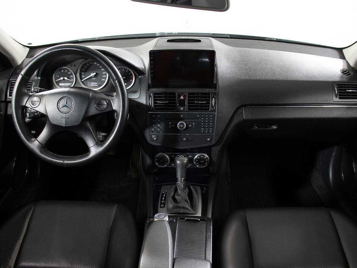 Mercedes-Benz C-Класс с пробегом — 2007 год. Фото: #10