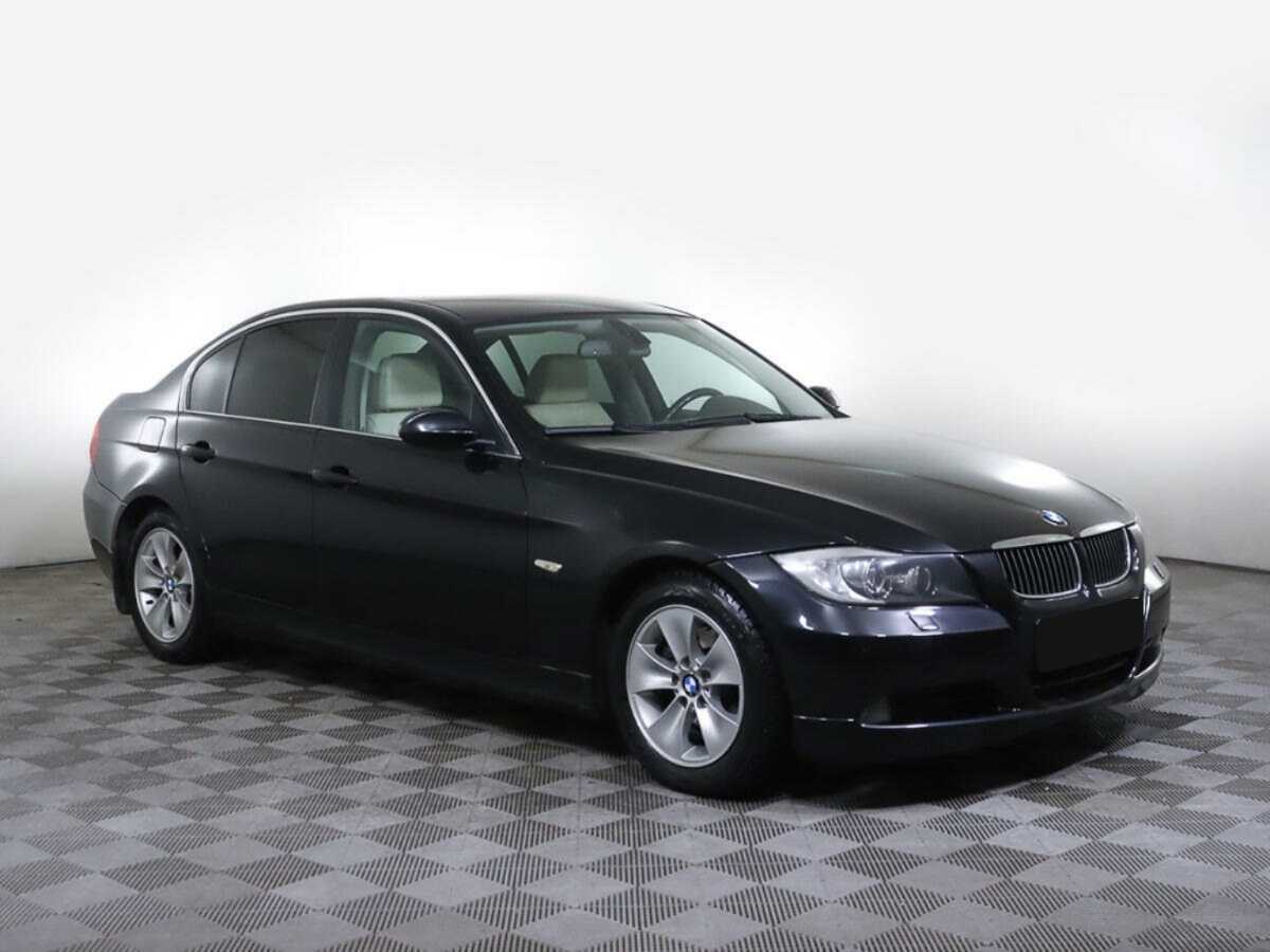 BMW 3 серии с пробегом — 2005 год. Фото: #1