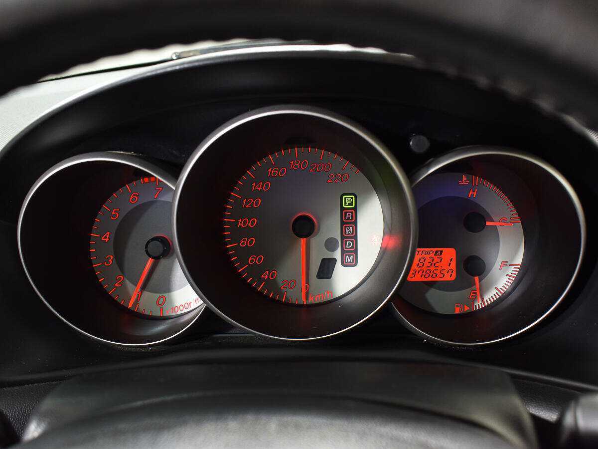 Mazda 3 с пробегом — 2008 год. Фото: #9