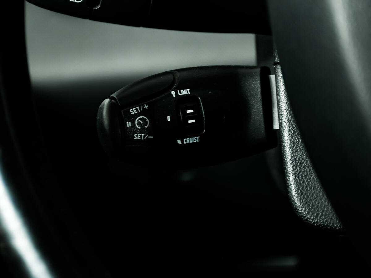 Peugeot 308 с пробегом — 2010 год. Фото: #13