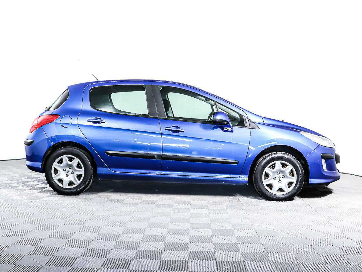 Peugeot 308 с пробегом — 2009 год. Фото: #3