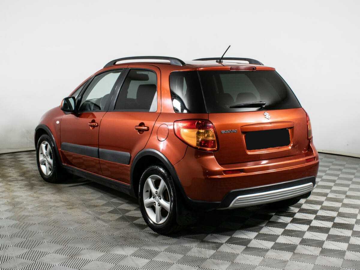 Suzuki SX4 с пробегом — 2009 год. Фото: #5