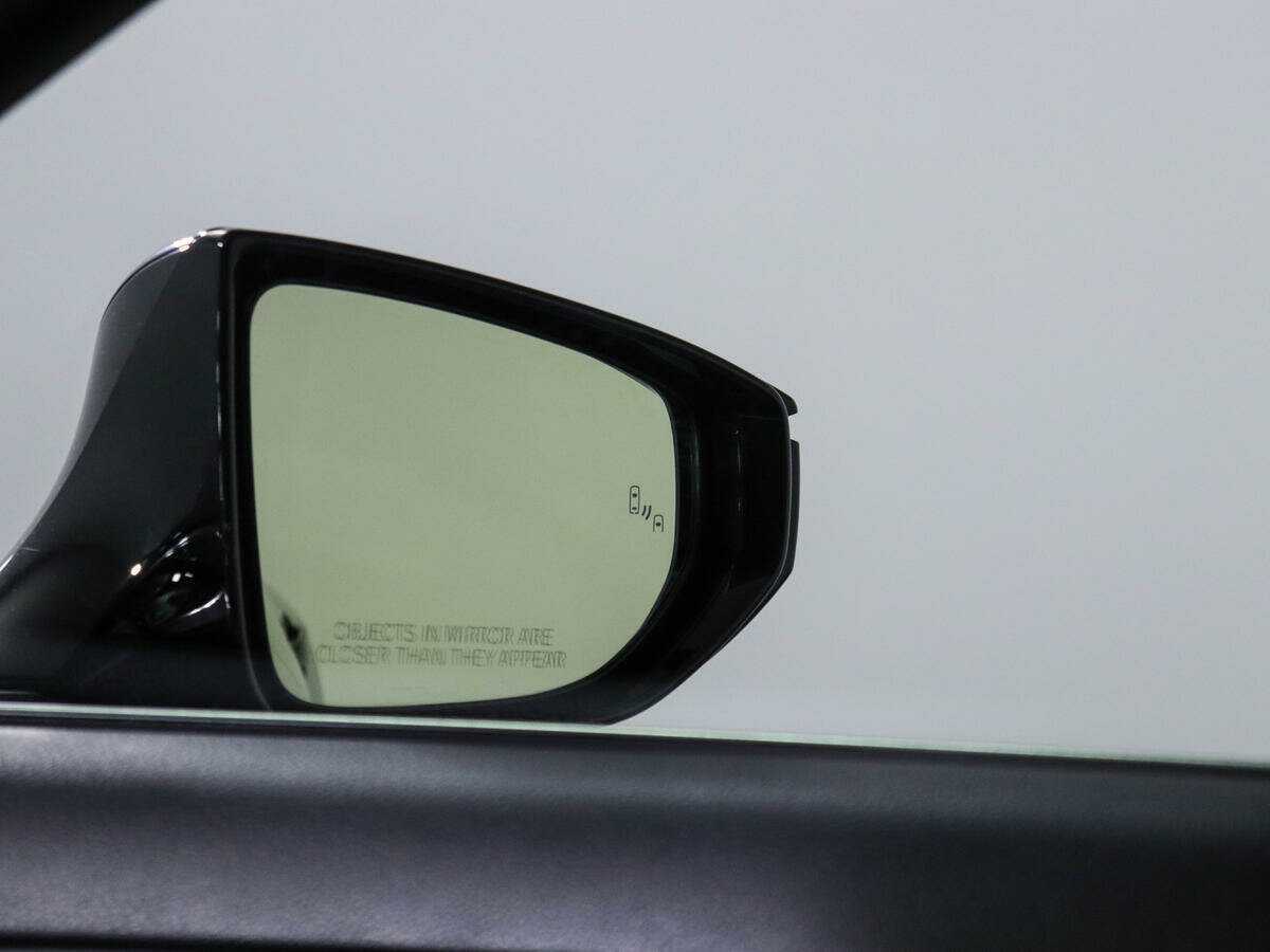 Lexus IS с пробегом — 2021 год. Фото: #17