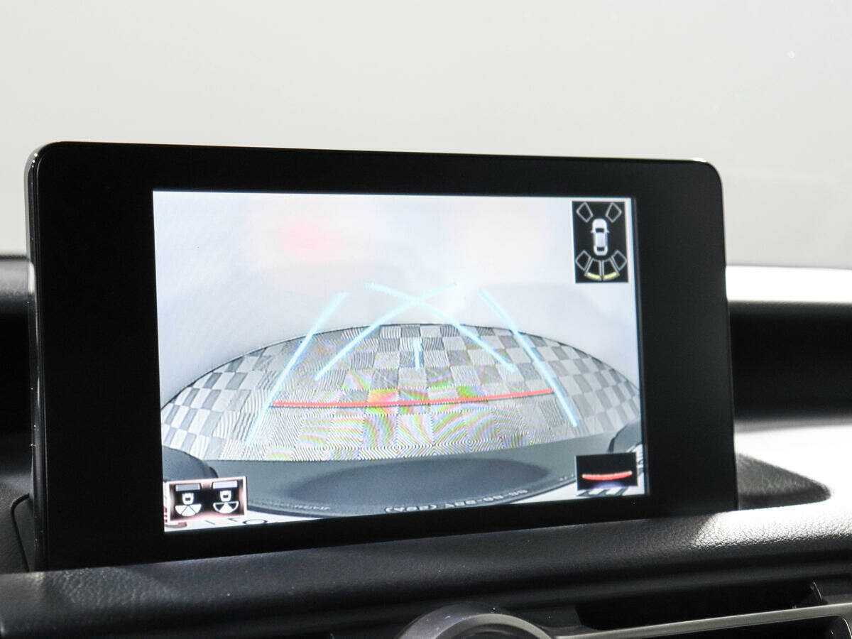 Lexus IS с пробегом — 2021 год. Фото: #21