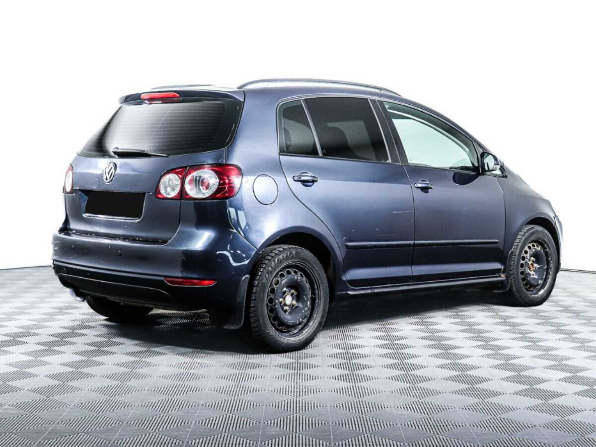 Volkswagen Golf Plus с пробегом — 2011 год. Фото: #3