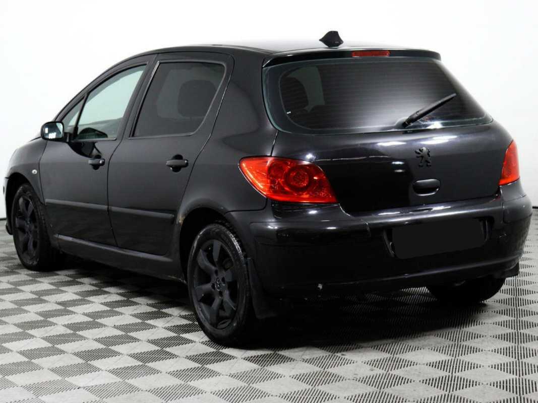 Peugeot 307 с пробегом — 2006 год. Фото: #6