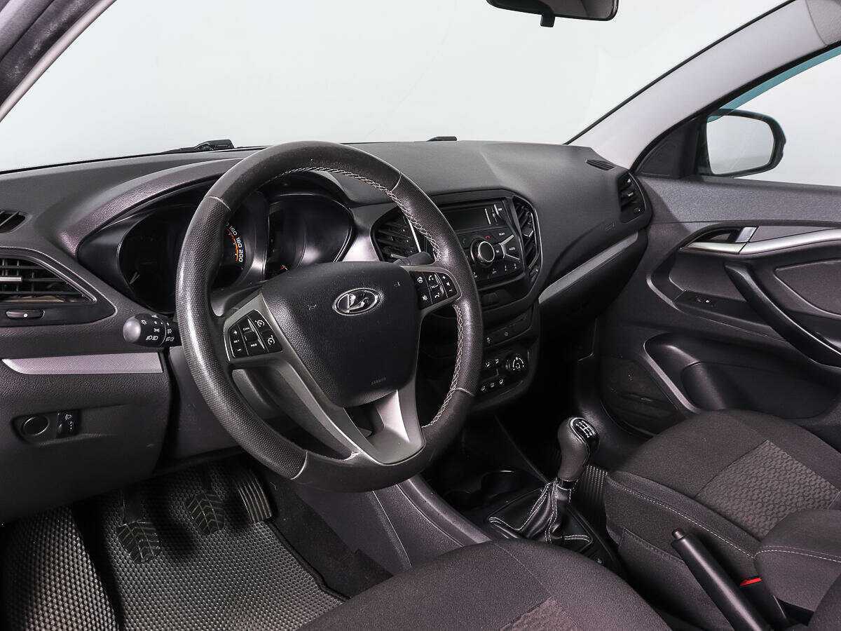 Lada (ВАЗ) Vesta с пробегом — 2020 год. Фото: #8