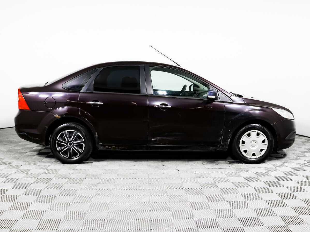 Ford Focus с пробегом — 2009 год. Фото: #3