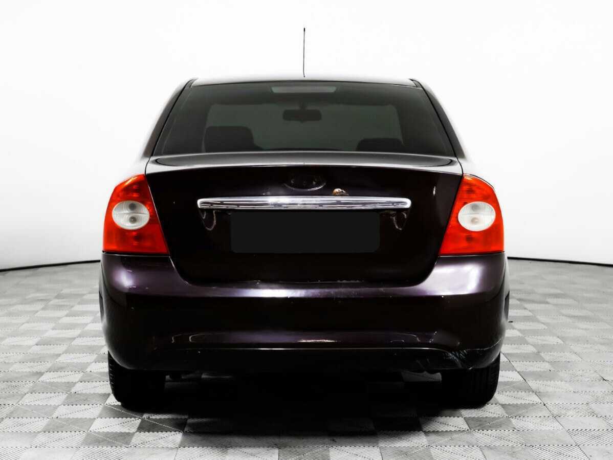 Ford Focus с пробегом — 2009 год. Фото: #5