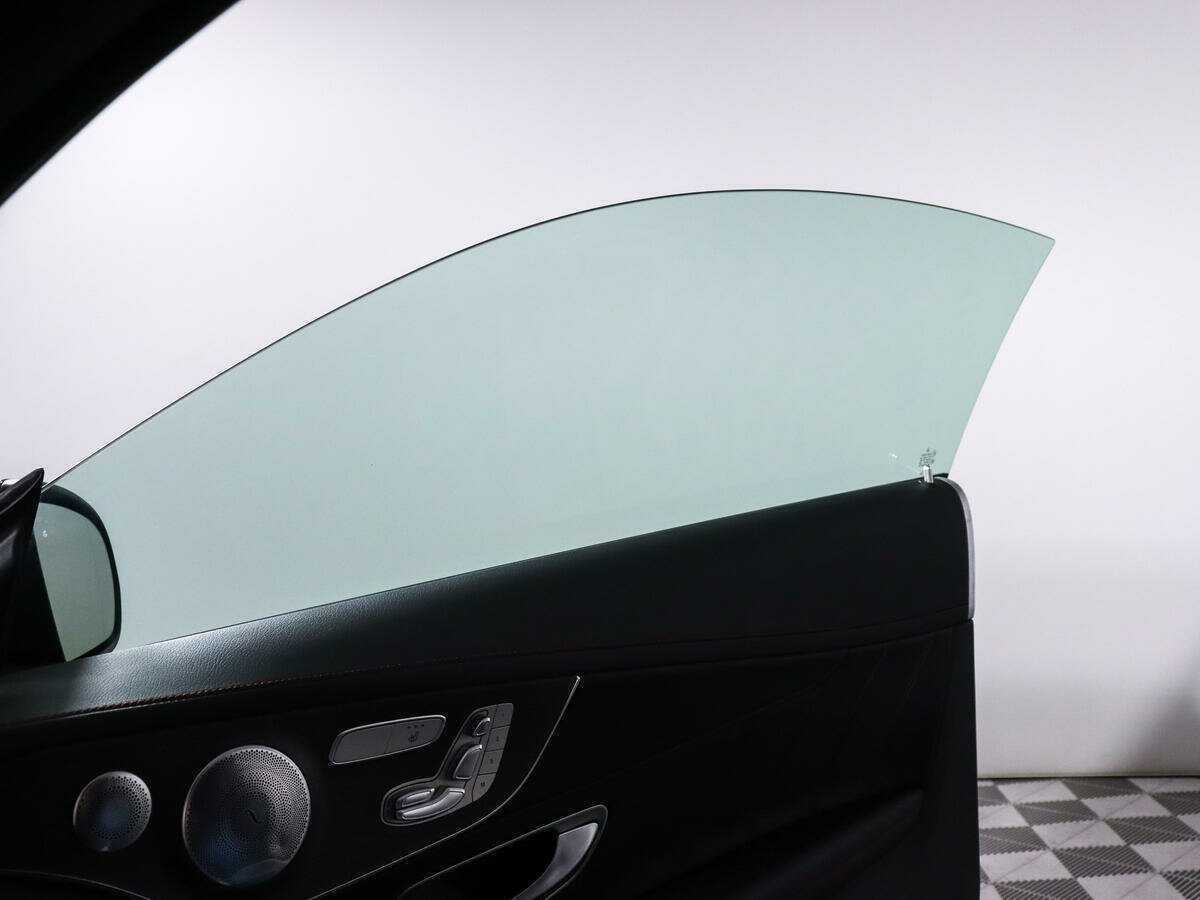 Mercedes-Benz C-Класс AMG с пробегом — 2019 год. Фото: #7