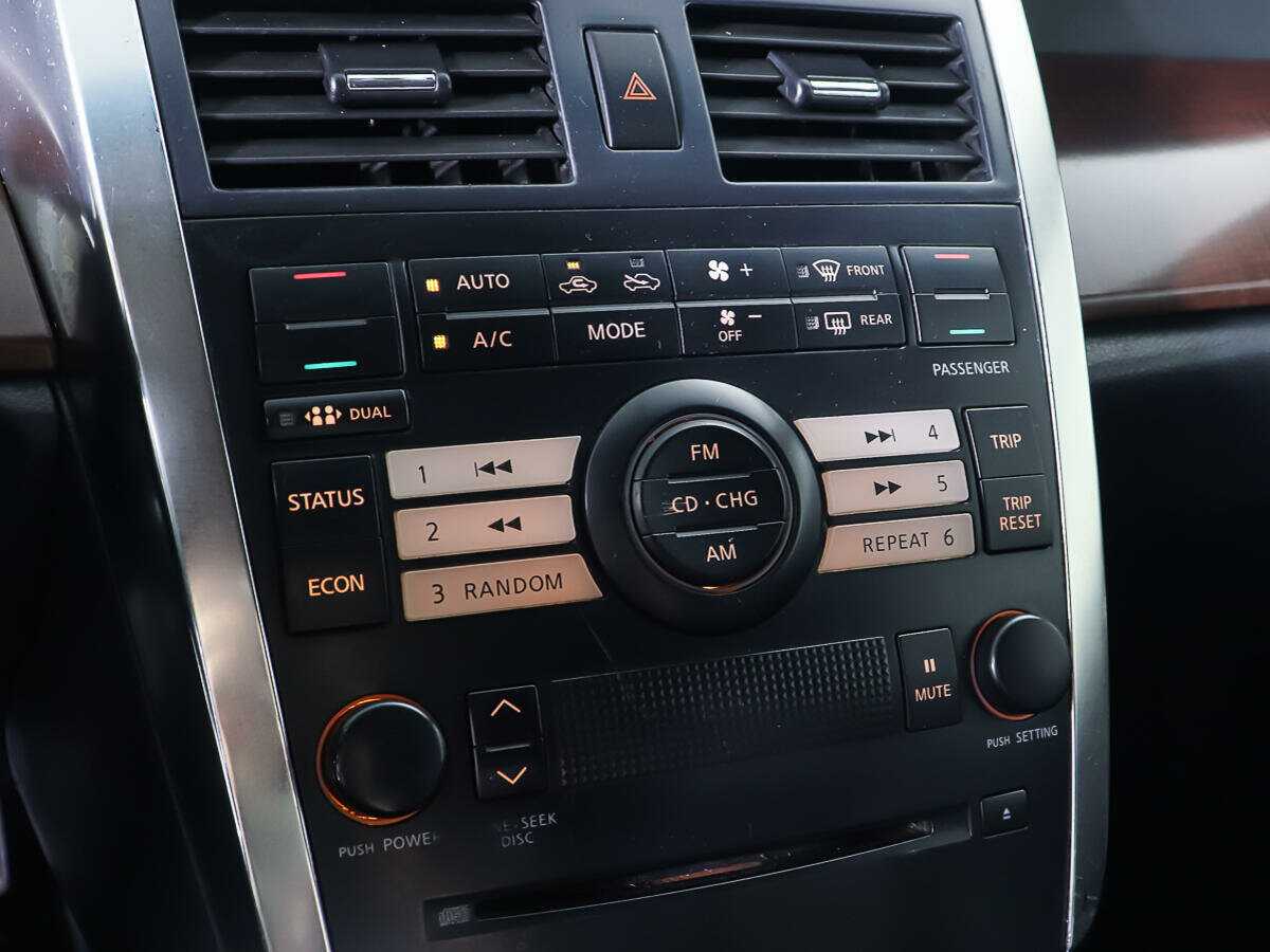 Nissan Teana с пробегом — 2007 год. Фото: #13