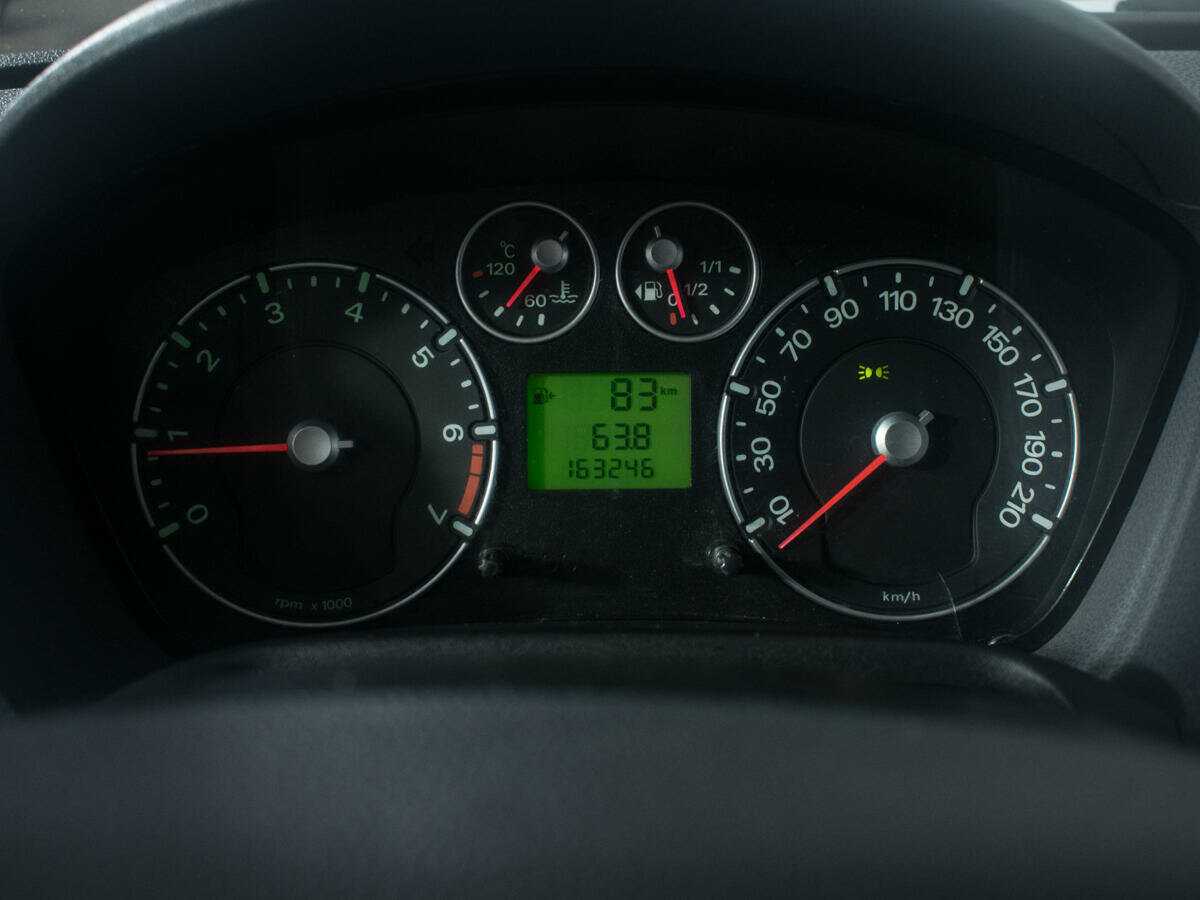 Ford Fiesta с пробегом — 2007 год. Фото: #10