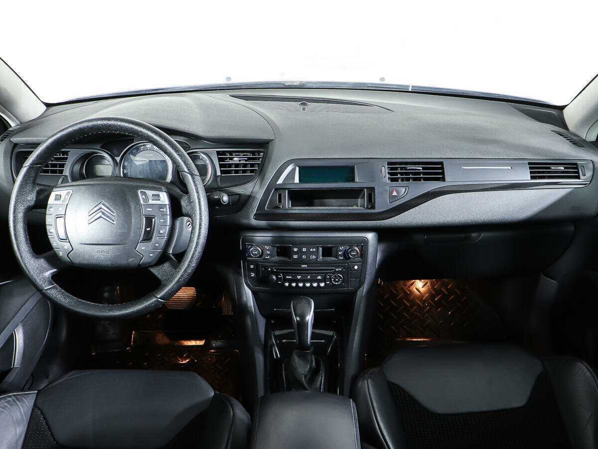 Citroen C5 с пробегом — 2008 год. Фото: #9