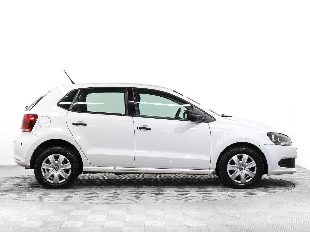 Volkswagen Polo с пробегом — 2010 год. Фото: #2