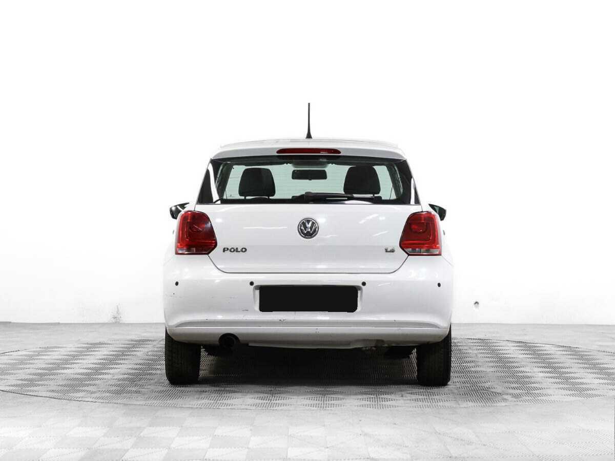 Volkswagen Polo с пробегом — 2010 год. Фото: #4
