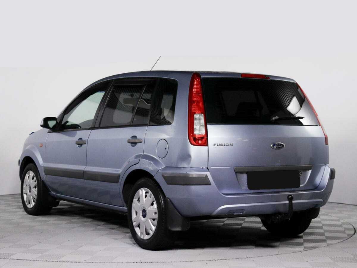 Ford Fusion с пробегом — 2006 год. Фото: #5
