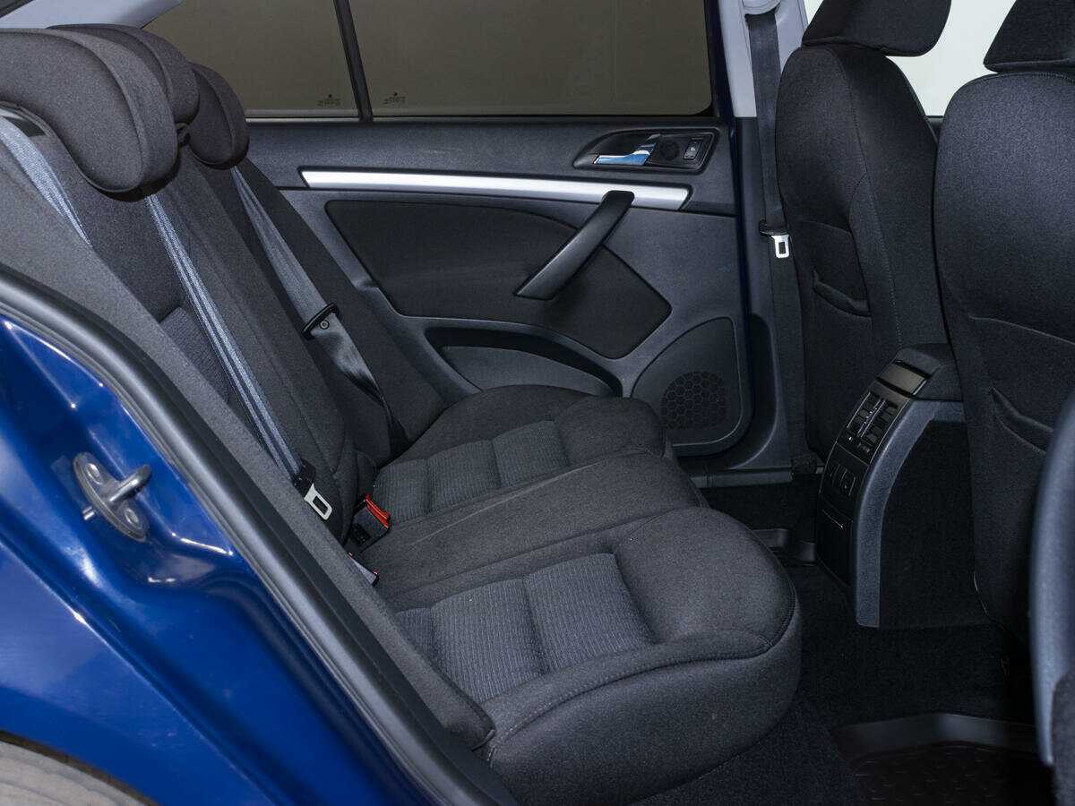 Skoda Octavia с пробегом — 2012 год. Фото: #11