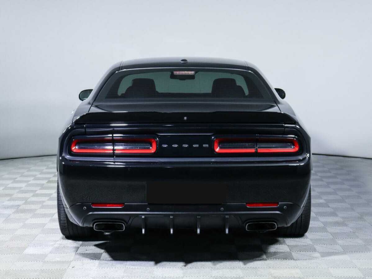 Dodge Challenger с пробегом — 2019 год. Фото: #5