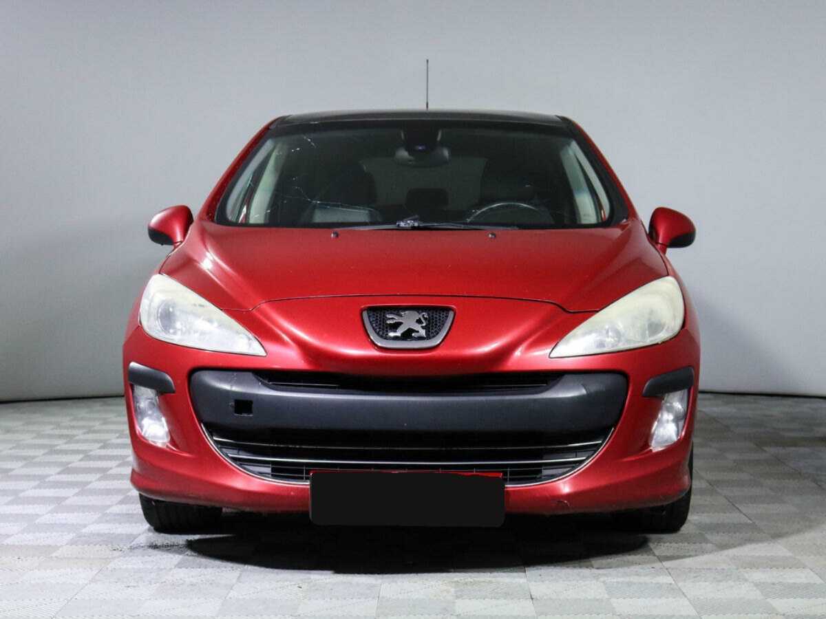 Peugeot 308 с пробегом — 2008 год. Фото: #1