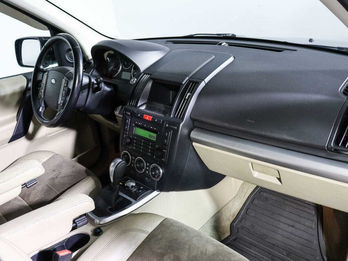 Land Rover Freelander с пробегом — 2011 год. Фото: #8