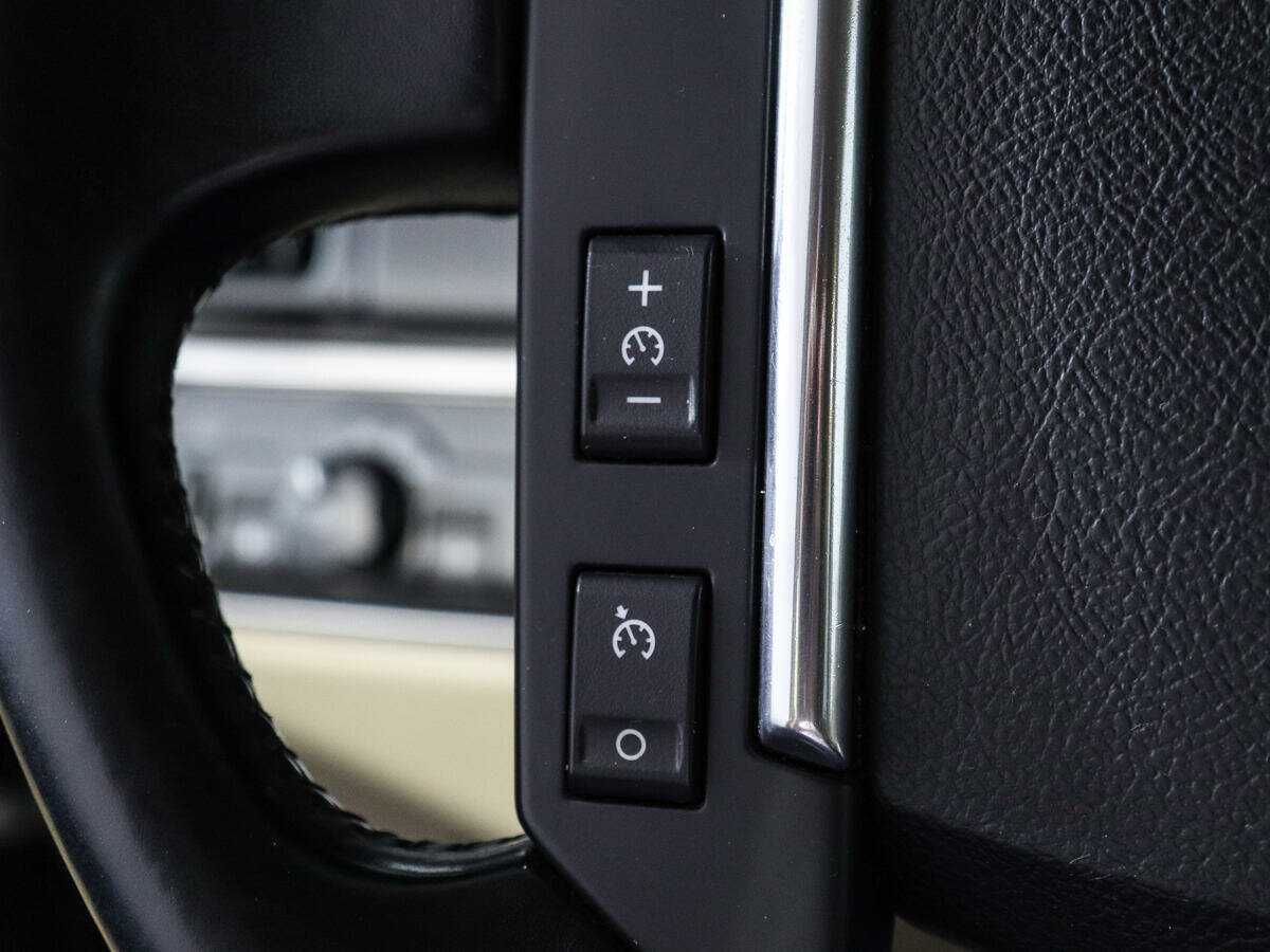 Land Rover Freelander с пробегом — 2011 год. Фото: #18