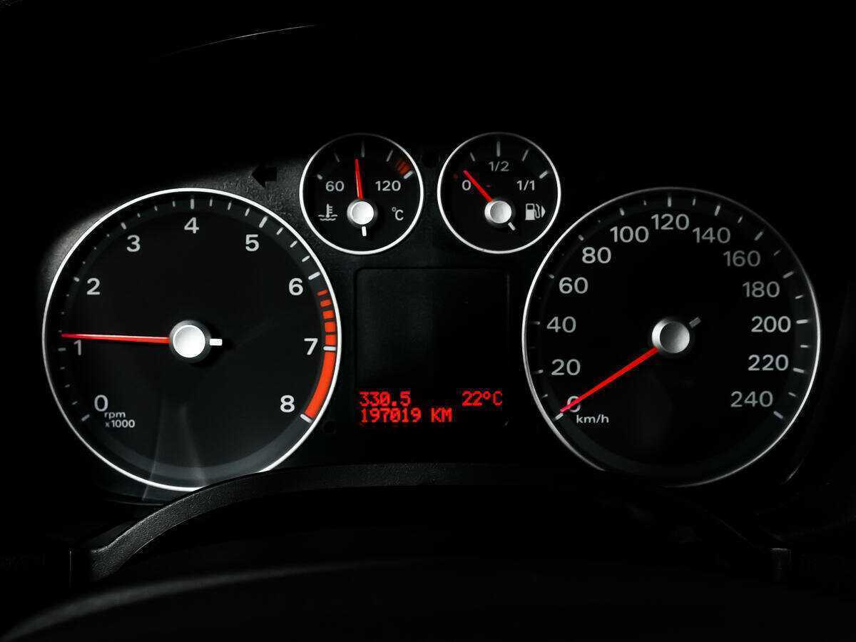 Ford Focus с пробегом — 2007 год. Фото: #9