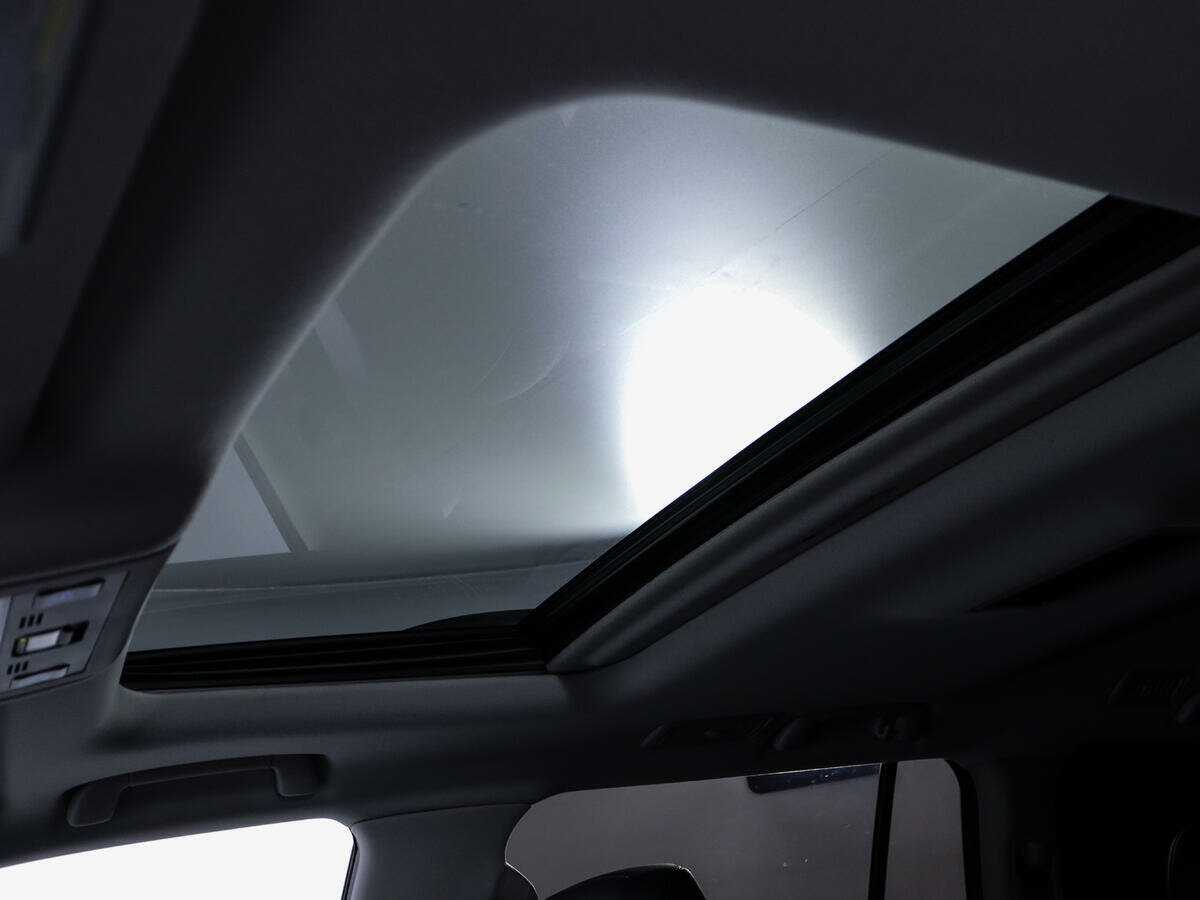 Toyota Land Cruiser с пробегом — 2018 год. Фото: #29