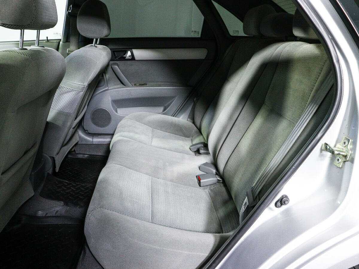 Chevrolet Lacetti с пробегом — 2007 год. Фото: #9