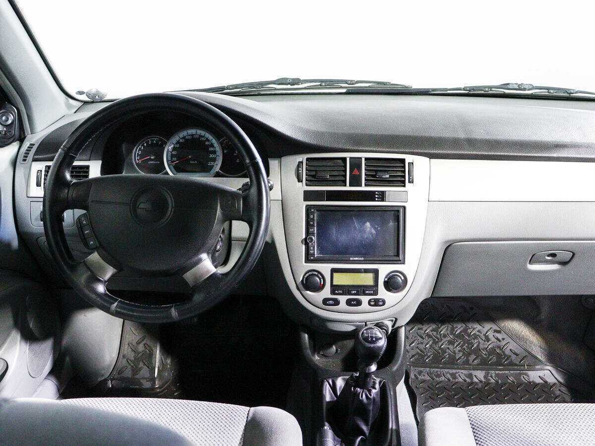 Chevrolet Lacetti с пробегом — 2007 год. Фото: #11