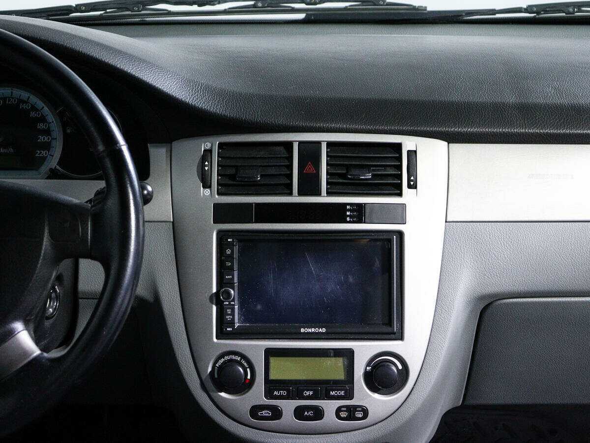 Chevrolet Lacetti с пробегом — 2007 год. Фото: #12